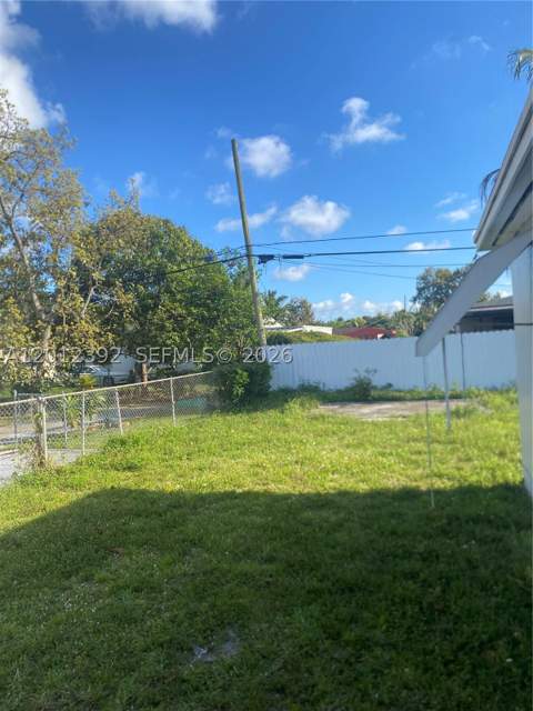 1070 NW 147th St, Miami FL - photo 11 of 11