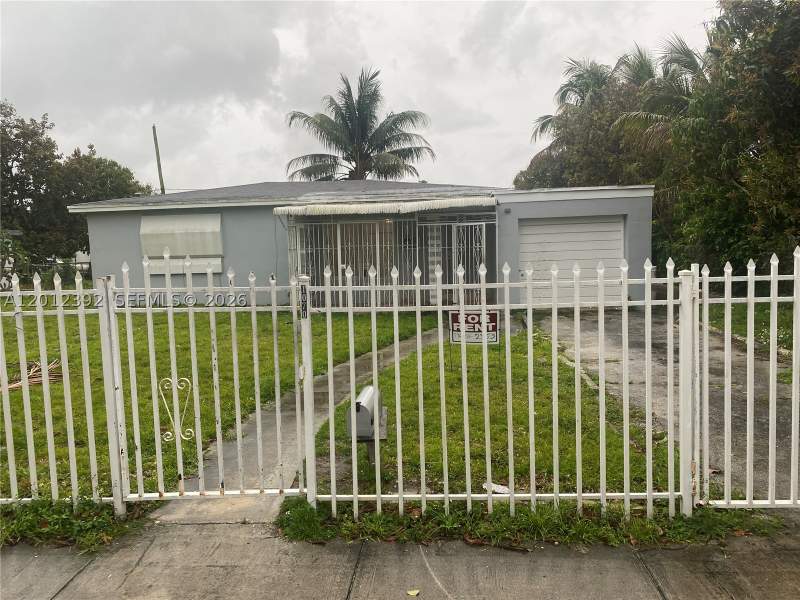 3 bedroom SingleFamilyResidence at 1070 NW 147th St, BISCAYNE GARDENS SEC F PA, Miami — photo 2