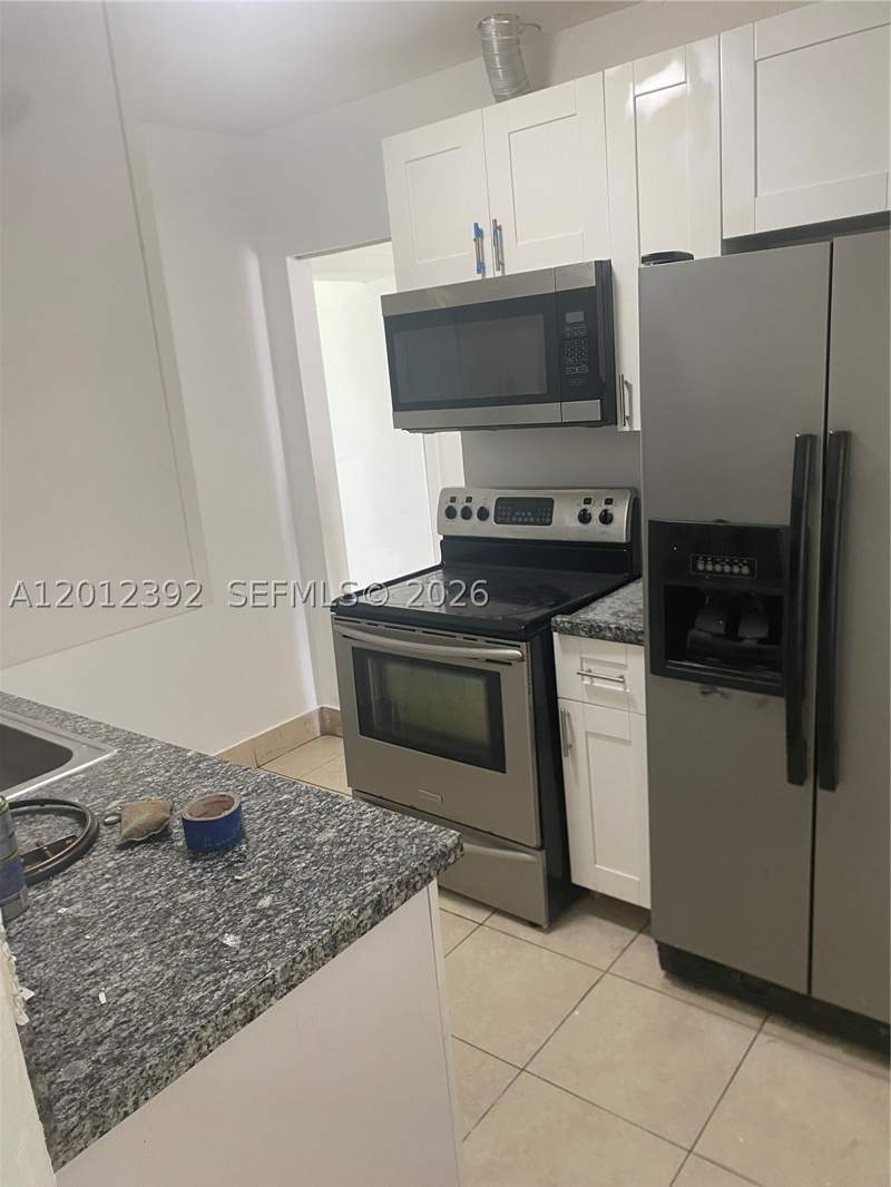 3 bedroom SingleFamilyResidence at 1070 NW 147th St, BISCAYNE GARDENS SEC F PA, Miami — photo 3