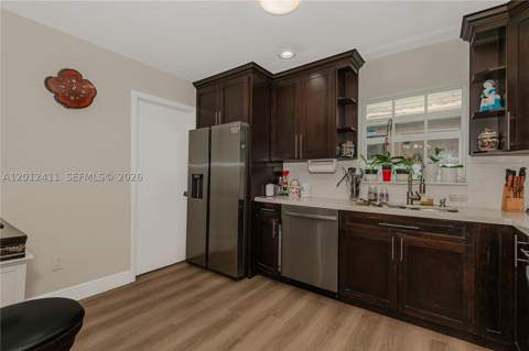 395 W 39th Pl, Hialeah FL - photo 13 of 31