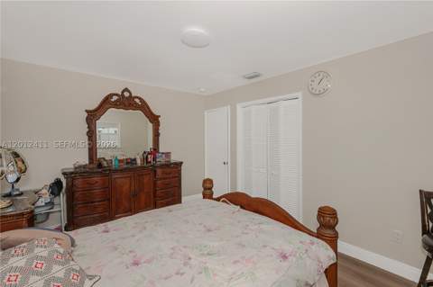 395 W 39th Pl, Hialeah FL - photo 23 of 31