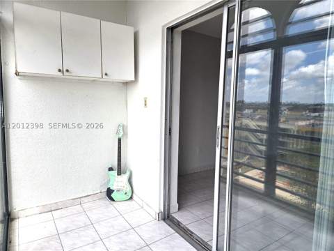 4670 W 13th Ln 507, Hialeah FL - photo 14 of 40