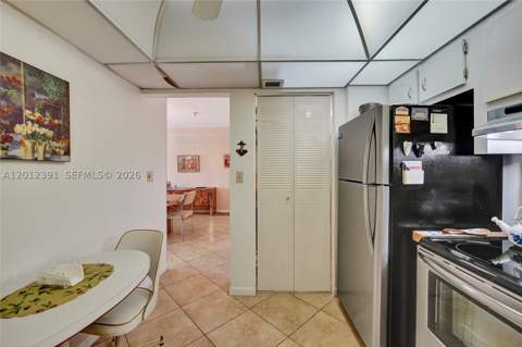 250 181st Dr 214, Sunny Isles Beach FL - photo 22 of 55