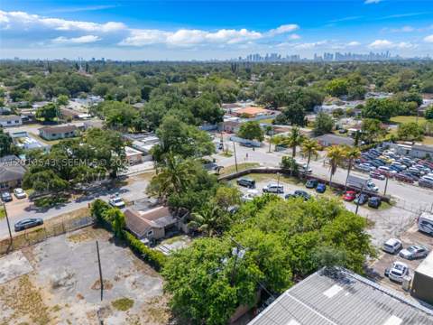 9422 NW 26th Ave, Miami FL - photo 8 of 9