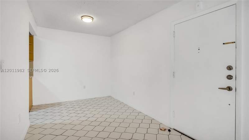 2 bedroom Condominium at 7231 Miami Lakes Dr C5, Cypress Village Condo, Miami Lakes — photo 5