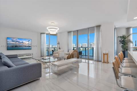 17301 Biscayne Blvd 1010, North Miami Beach FL - photo 8 of 23