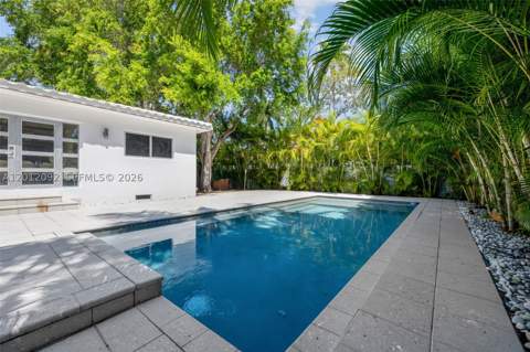 830 NE 72nd St, Miami FL - photo 16 of 19