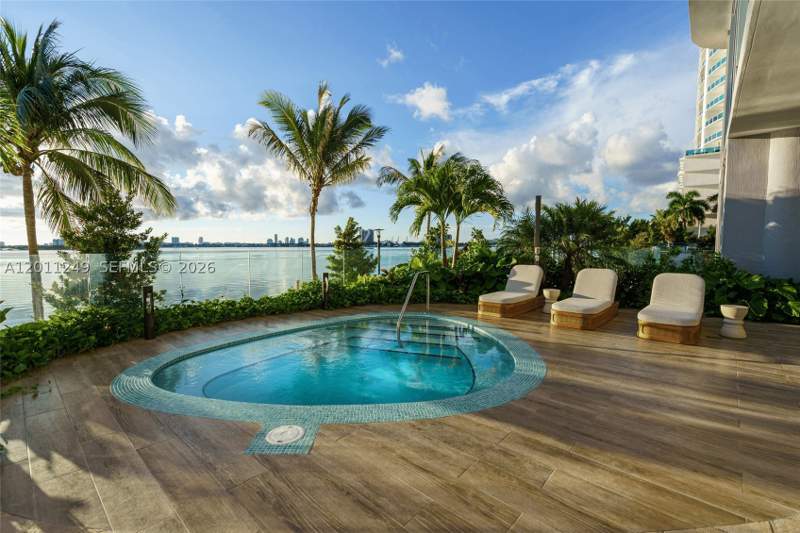 4 bedroom Condominium at 725 NE 24th St 301, Aria Reserve, Miami — photo 3