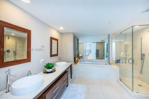 465 E Brickell Ave 5305, Miami FL - photo 11 of 32