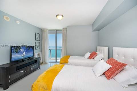 465 E Brickell Ave 5305, Miami FL - photo 16 of 32