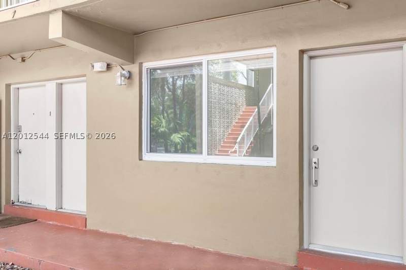 1 bedroom Condominium at 6330 SW 79th St 2, The Oaks At South Miami C, South Miami — photo 3