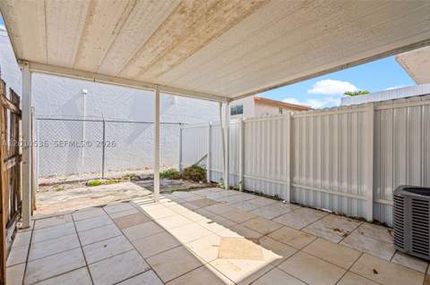 2331 W 66th Pl 201, Hialeah FL - photo 8 of 42