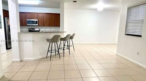 10620 NW 88th St 205, Doral FL - photo 6 of 19