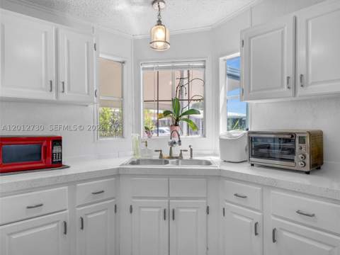 19800 SW 180th Ave #80, Miami FL - photo 22 of 58