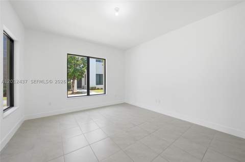 4356 NW 80th Ave, Doral FL - photo 15 of 58