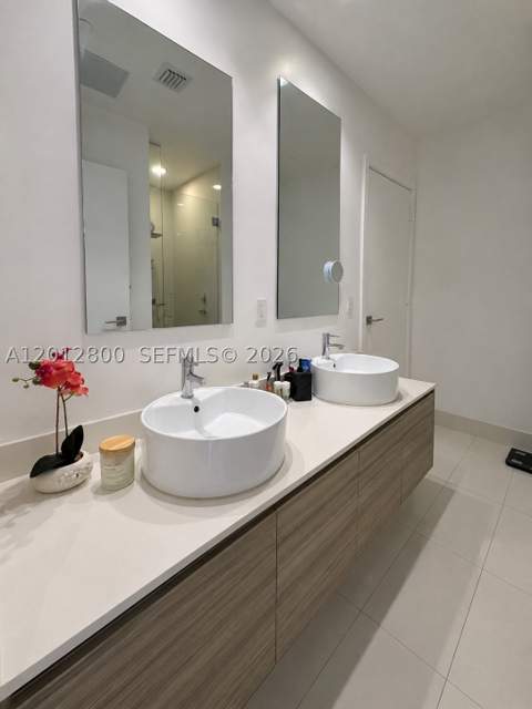121 NE 34th St L601, Miami FL - photo 9 of 30