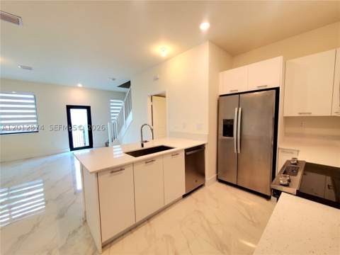4278 NW 82nd Ave 4278, Doral FL - photo 10 of 58