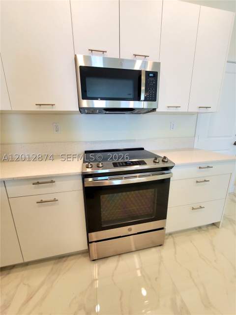 4278 NW 82nd Ave 4278, Doral FL - photo 13 of 58
