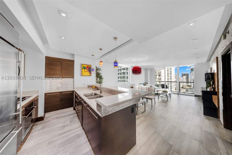 2 bedroom Condominium at 500 Brickell Ave 3707, 500 BRICKELL EAST CONDO, Miami — photo 1