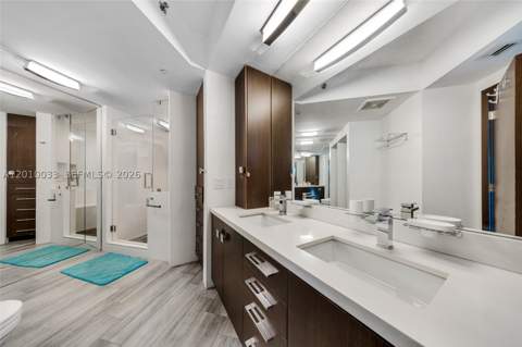 500 Brickell Ave 3707, Miami FL - photo 12 of 43
