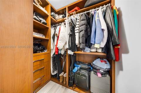 500 Brickell Ave 3707, Miami FL - photo 14 of 43