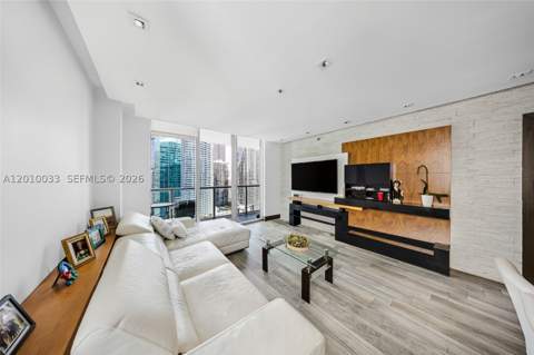 500 Brickell Ave 3707, Miami FL - photo 7 of 43