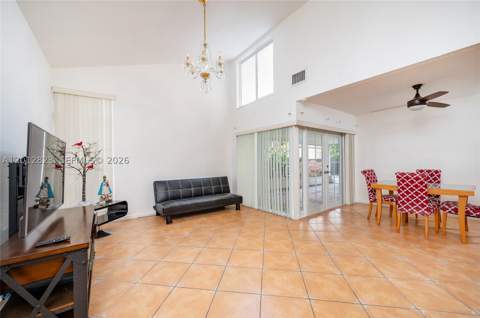 1007 NW 106th Ave Cir, Miami FL - photo 6 of 29