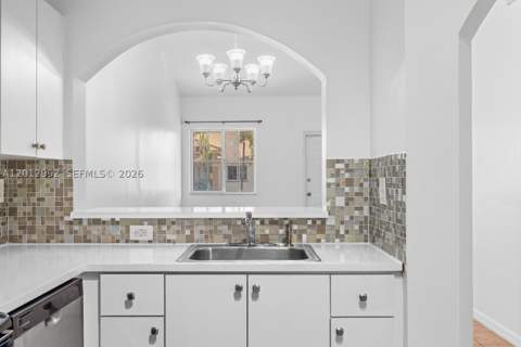 1320 SE 31st Ct 204-37, Homestead FL - photo 11 of 22