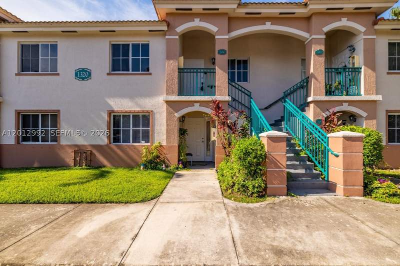 2 bedroom Condominium at 1320 SE 31st Ct 204-37, Venetia Gardens South Con, Homestead — photo 3