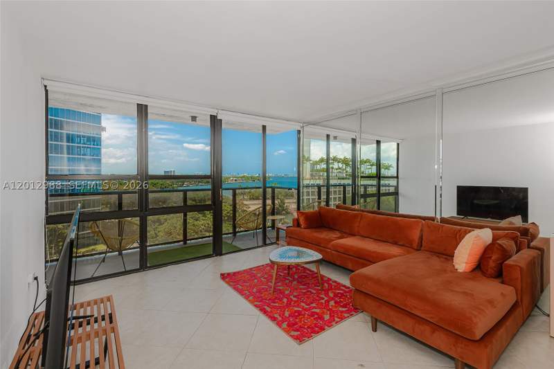 2 bedroom Condominium at 600 NE 36th St 706, Charter Club Condo, Miami — photo 5