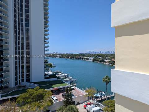 5600 Collins Ave 9E, Miami Beach FL - photo 13 of 68