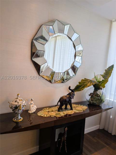 5600 Collins Ave 9E, Miami Beach FL - photo 9 of 68