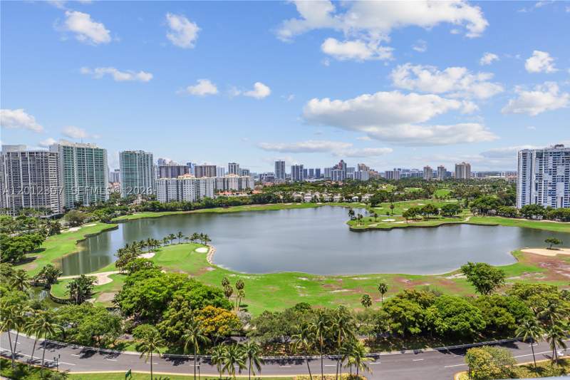 2 bedroom Condominium at 3675 N Country Club Dr 2008, Aventura Eldorado Condo, Aventura — photo 3