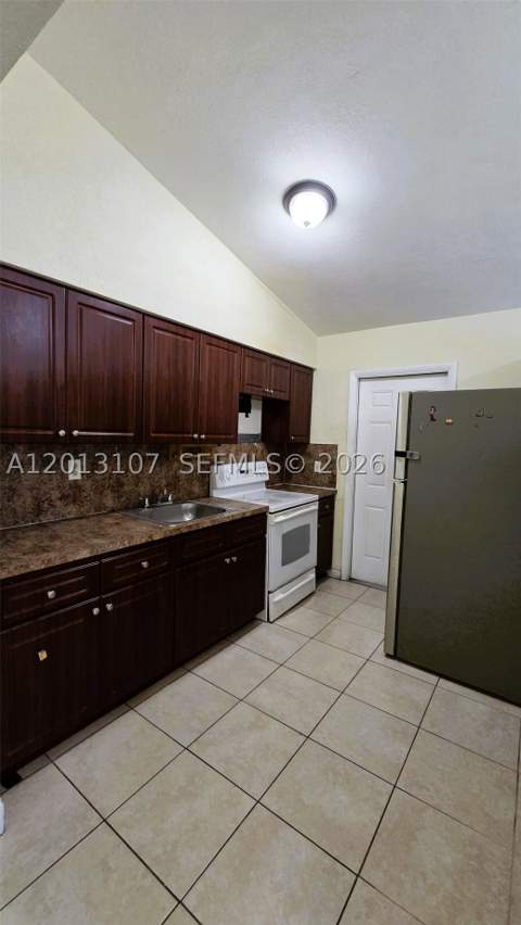 2335 NW 55th St, Miami FL - photo 10 of 48