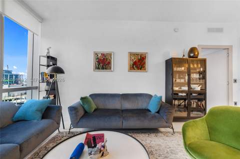 851 NE 1st Ave 1408, Miami FL - photo 13 of 36