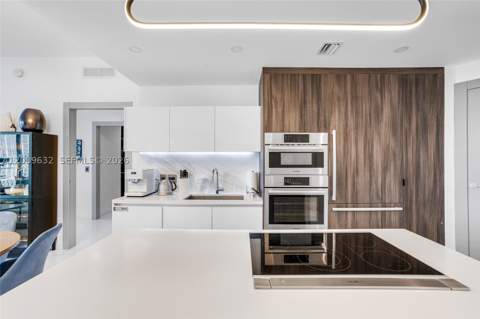 851 NE 1st Ave 1408, Miami FL - photo 16 of 36
