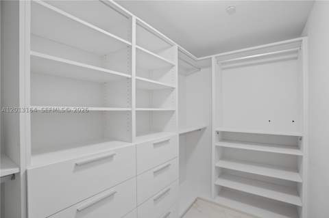 16385 Biscayne Blvd 1402, North Miami Beach FL - photo 19 of 30