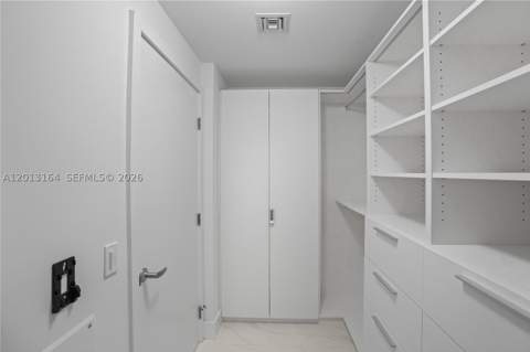 16385 Biscayne Blvd 1402, North Miami Beach FL - photo 20 of 30