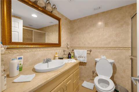 9125 SW 77th Ave 802, Miami FL - photo 7 of 9