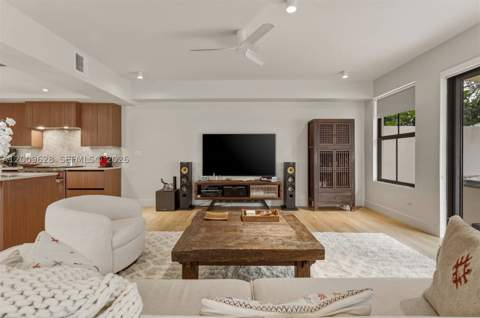 3036 Mcdonald Street, Miami FL - photo 12 of 45
