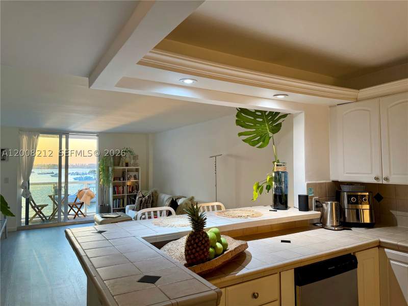 1 bedroom Condominium at 7928 West Dr 307, The Islander Club Condo, North Bay Village — photo 4