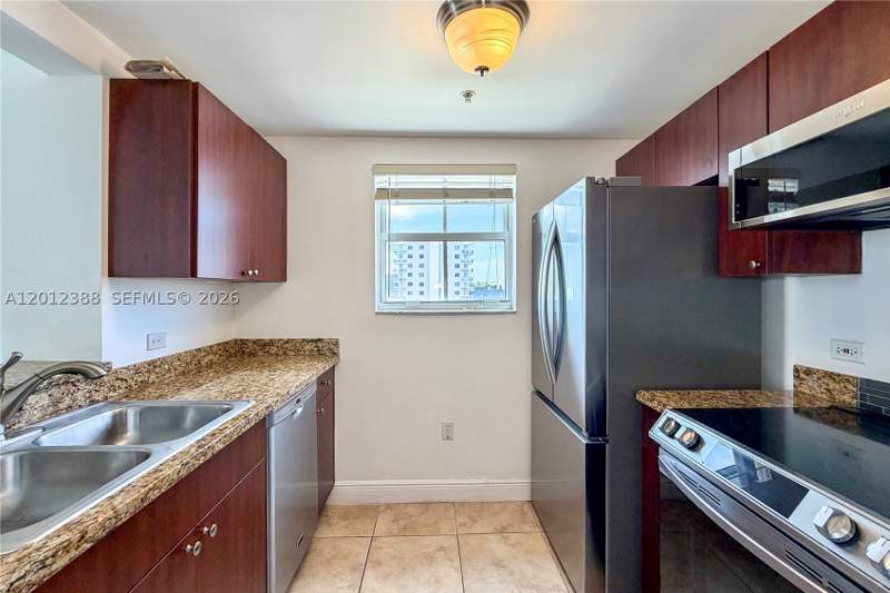 1 bedroom Condominium at 2600 SW 27th Ave 902, Gateway To The Grove Cond, Miami — photo 5