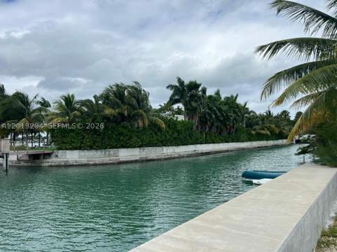 7590 Bayside Ln, Miami Beach FL - photo 10 of 11