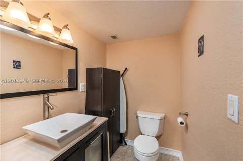 1000 Michigan Ave 704, Miami Beach FL - photo 16 of 21