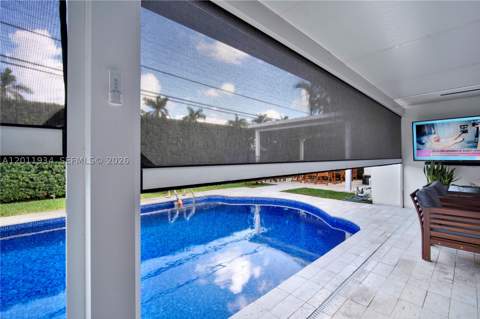 21015 NE 19th Ct, Miami FL - photo 12 of 40