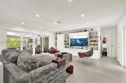21015 NE 19th Ct, Miami FL - photo 14 of 40