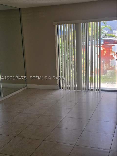 1630 Sandpiper Blvd, Homestead FL - photo 6 of 15
