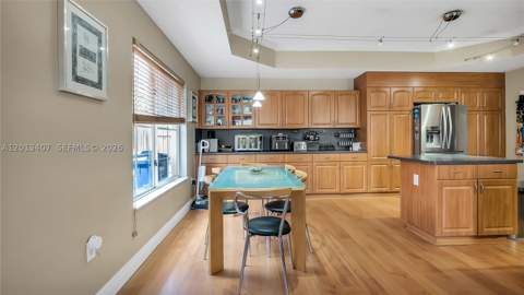16101 NW 79th Ct, Miami Lakes FL - photo 15 of 56