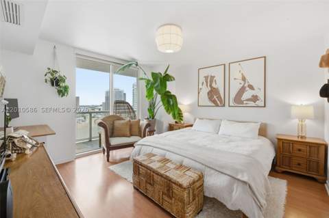 50 Biscayne Blvd 2911, Miami FL - photo 9 of 22