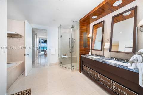 6799 Collins Ave 205, Miami Beach FL - photo 13 of 38